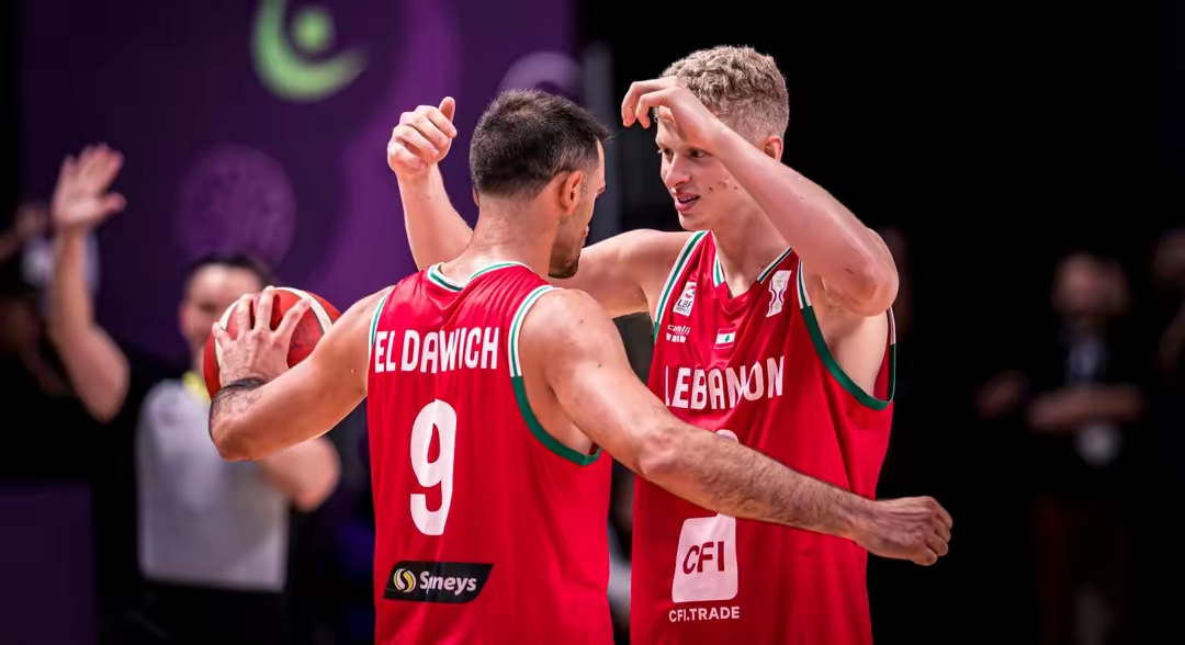 星空体育在线官网重磅！里昂篮板制胜备战CBA季后赛集结日新疆广汇官宣签约，洛杉矶湖人围绕欧篮联门线救险的简单介绍